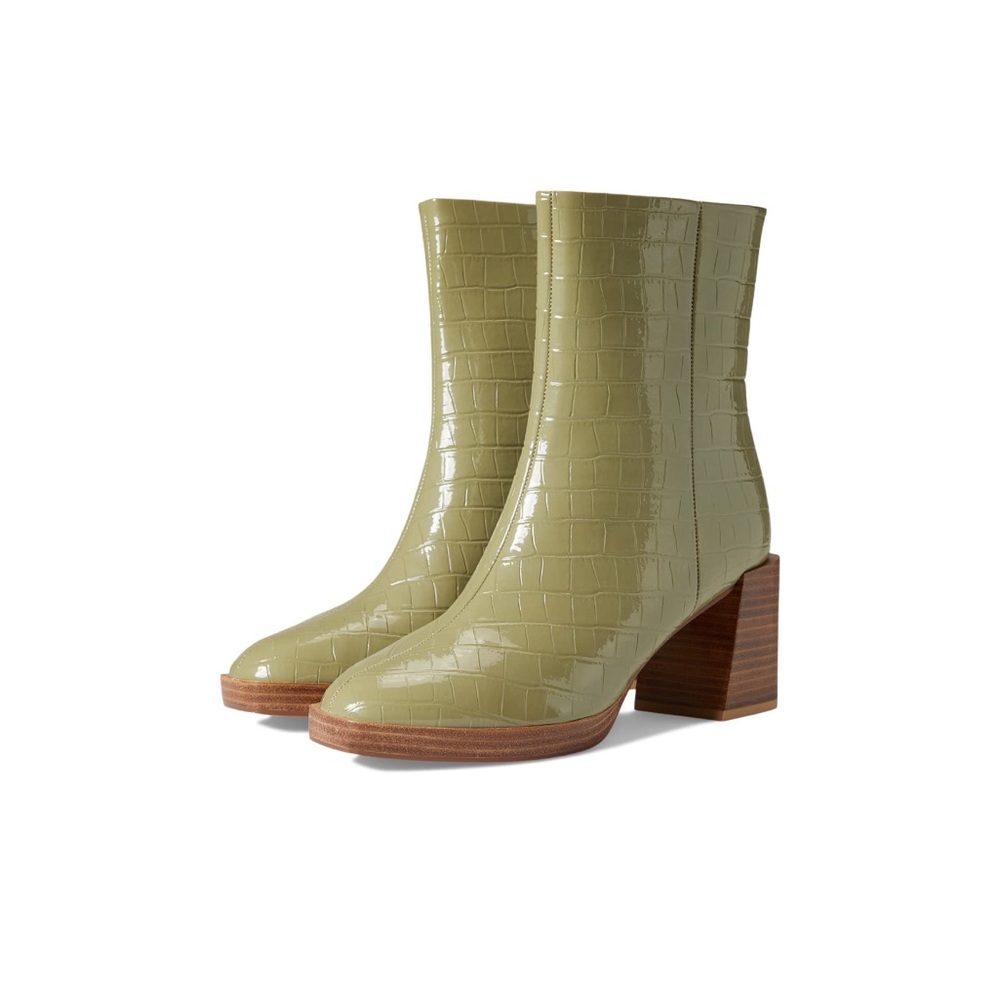 Chinese Laundry Danica croc boots sz 9 like new